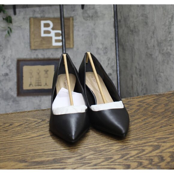 NWT On 34th Jeules Pointed-Toe Slip On Heels 10018690100 Black Leather 10M - Picture 2 of 6